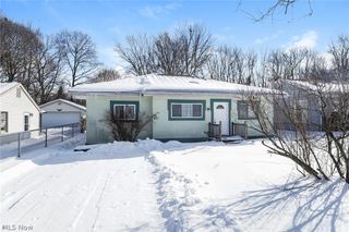 931 Crestline Drive, Akron, OH 44312