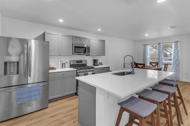 6300 Merriwood DR, Austin, TX 78745