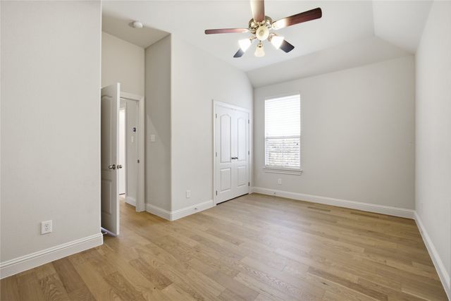 328 Anna Avenue, Lewisville, TX 75056