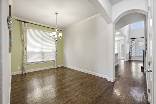 328 Anna Avenue, Lewisville, TX 75056