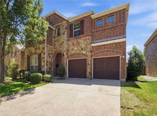 328 Anna Avenue, Lewisville, TX 75056