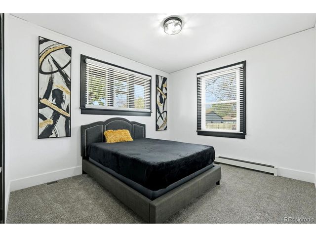 4001 S Acoma St, Englewood, CO 80110