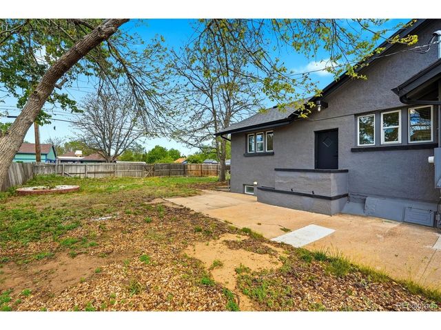 4001 S Acoma St, Englewood, CO 80110