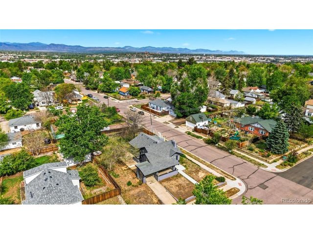 4001 S Acoma St, Englewood, CO 80110