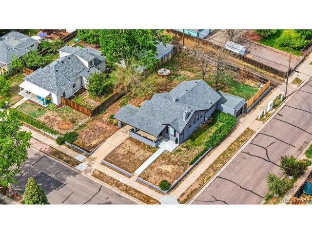 4001 S Acoma St, Englewood, CO 80110