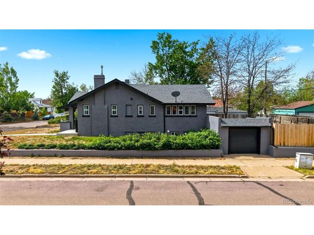 4001 S Acoma St, Englewood, CO 80110