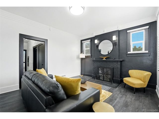 4001 S Acoma St, Englewood, CO 80110