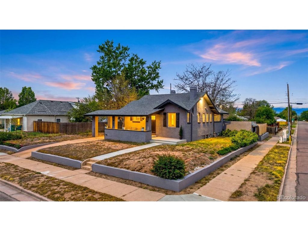 4001 S Acoma St, Englewood, CO 80110