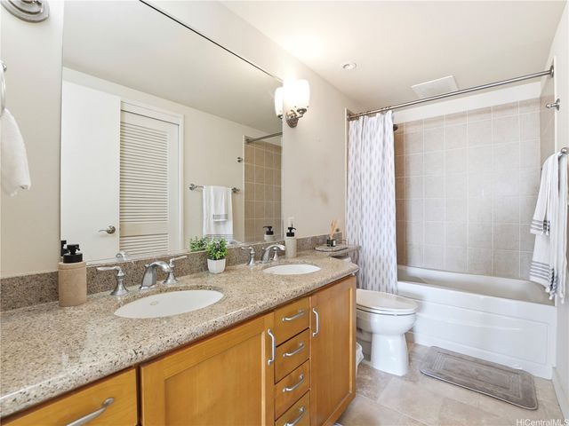 421 Olohana Street 2103, Honolulu, HI 96815