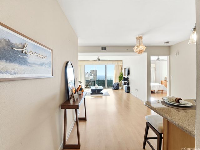 421 Olohana Street 2103, Honolulu, HI 96815