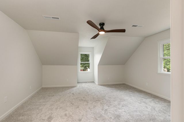 833 E Mentor Street, Springfield, MO 65810