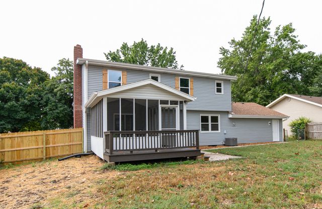 833 E Mentor Street, Springfield, MO 65810