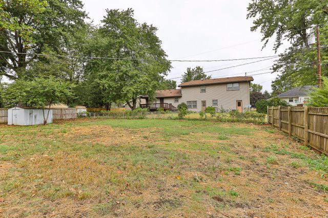 833 E Mentor Street, Springfield, MO 65810