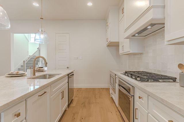 2152 Village Walk Place, Aledo, TX 76008