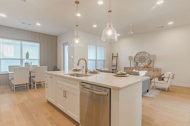 2152 Village Walk Place, Aledo, TX 76008