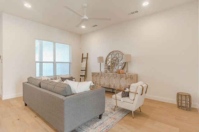 2152 Village Walk Place, Aledo, TX 76008