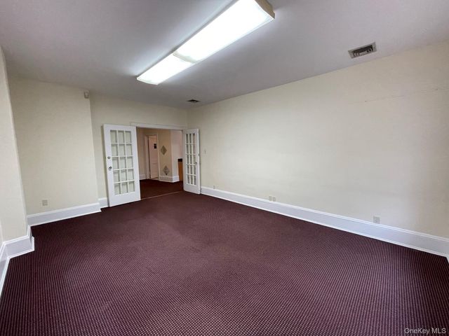 44-41 Douglaston Parkway, Douglaston, NY 11363