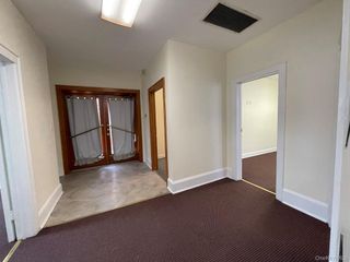 44-41 Douglaston Parkway, Douglaston, NY 11363