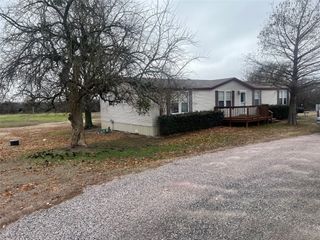 410 Oak Hollow Lane, Sherman, TX 75092