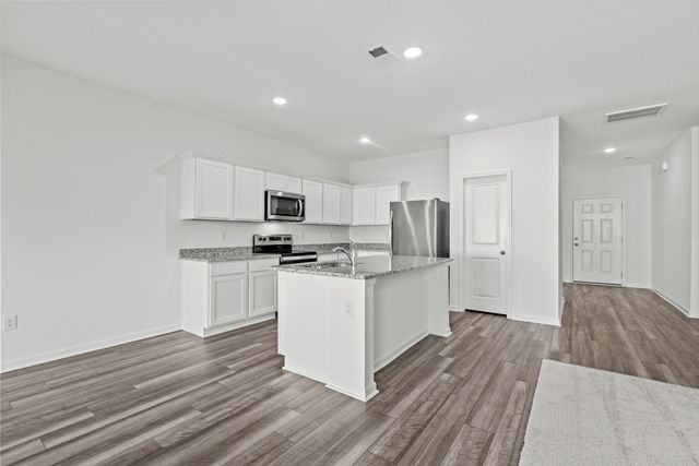501 Castillo Dr., Loris, SC 29569