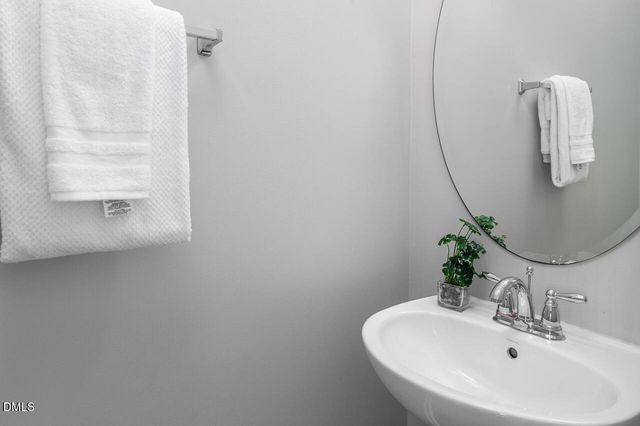 1116 Kingston Grove Drive, Cary, NC 27519