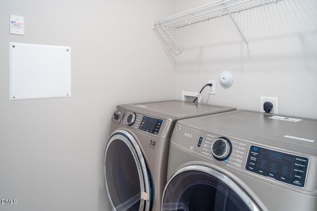 1116 Kingston Grove Drive, Cary, NC 27519