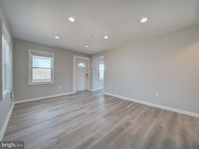 4217 VINE ST, Capitol Heights, MD 20743