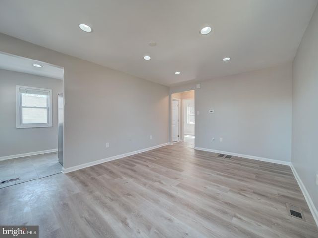 4217 VINE ST, Capitol Heights, MD 20743