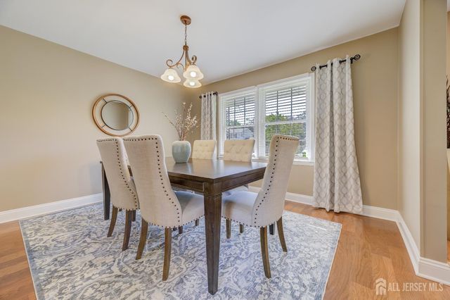 58 Hamilton Lane, Plainsboro, NJ 08536