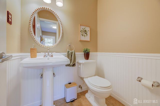 58 Hamilton Lane, Plainsboro, NJ 08536