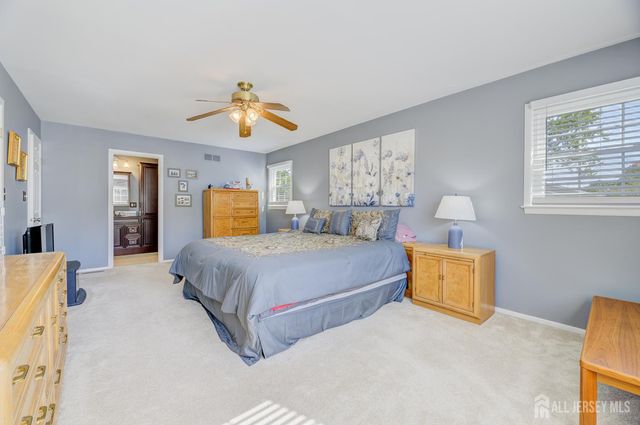 58 Hamilton Lane, Plainsboro, NJ 08536