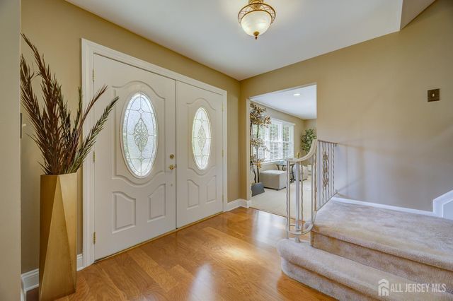 58 Hamilton Lane, Plainsboro, NJ 08536