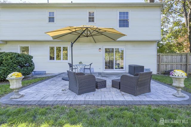 58 Hamilton Lane, Plainsboro, NJ 08536