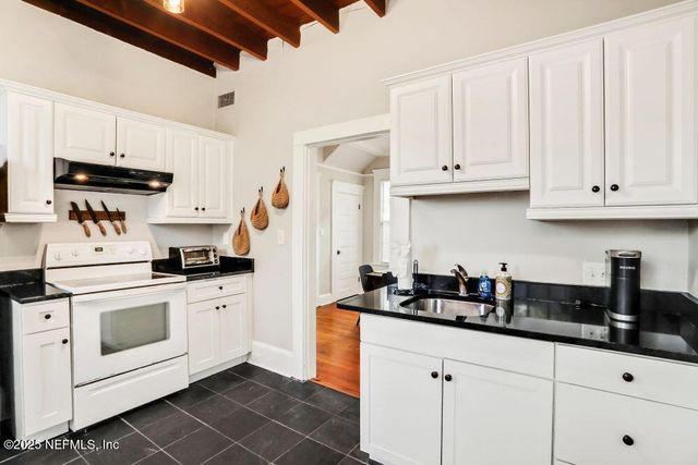 1104 LASALLE Street, Jacksonville, FL 32207