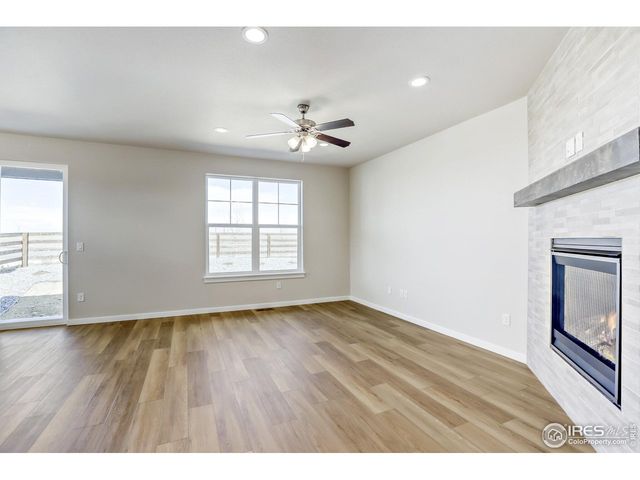 5871 Aspenglow St, Firestone, CO 80504