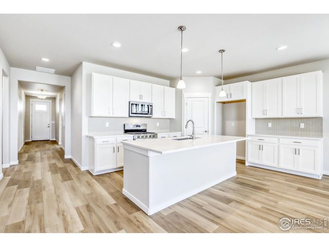 5871 Aspenglow St, Firestone, CO 80504