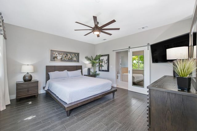 611 Willow Ridge Ct, Folsom, CA 95630