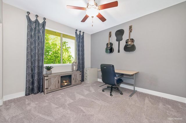 611 Willow Ridge Ct, Folsom, CA 95630