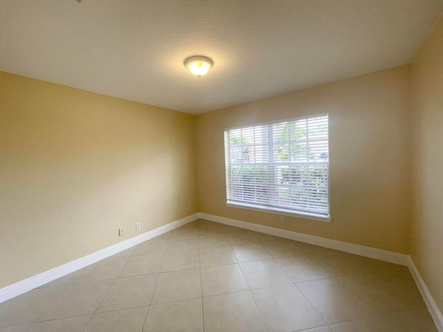 2425 Pigeon Cay, West Palm Beach, FL 33411