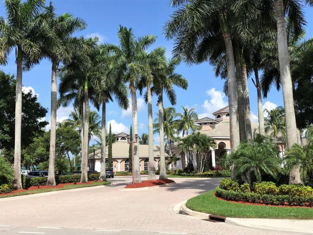 2425 Pigeon Cay, West Palm Beach, FL 33411