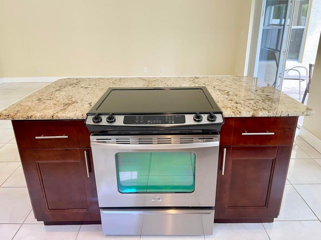 2425 Pigeon Cay, West Palm Beach, FL 33411