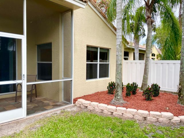 2425 Pigeon Cay, West Palm Beach, FL 33411