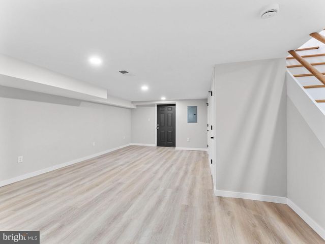 347 E MONTANA ST, Philadelphia, PA 19119