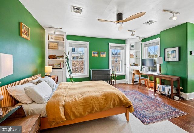 450 LEVERINGTON AVE, Philadelphia, PA 19128