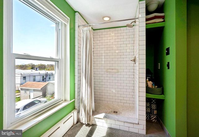 450 LEVERINGTON AVE, Philadelphia, PA 19128