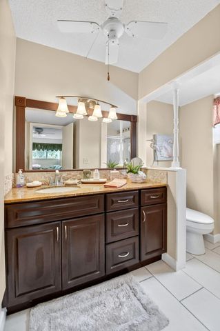 3425 Via Poinciana 201, Lake Worth, FL 33467