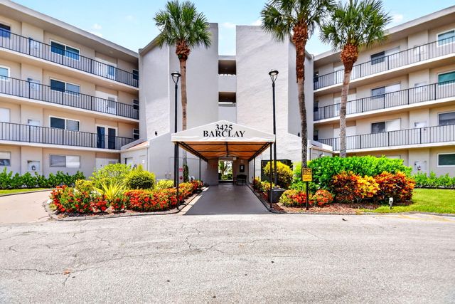 3425 Via Poinciana 201, Lake Worth, FL 33467
