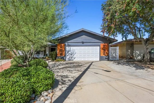 360 Canyon View, Calimesa, CA 92320