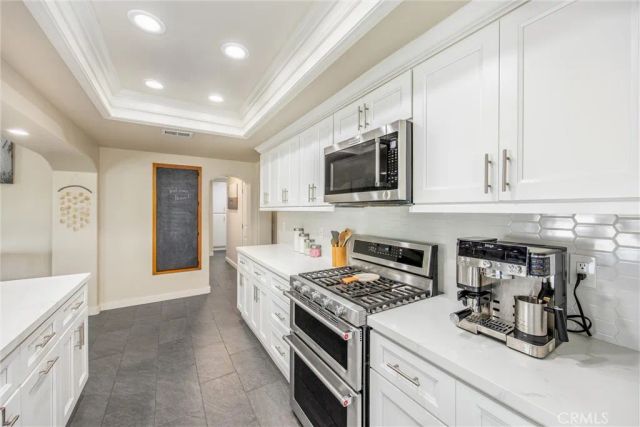 360 Canyon View, Calimesa, CA 92320