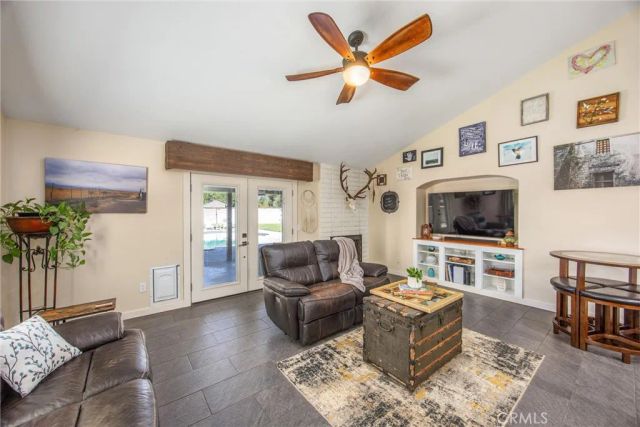 360 Canyon View, Calimesa, CA 92320